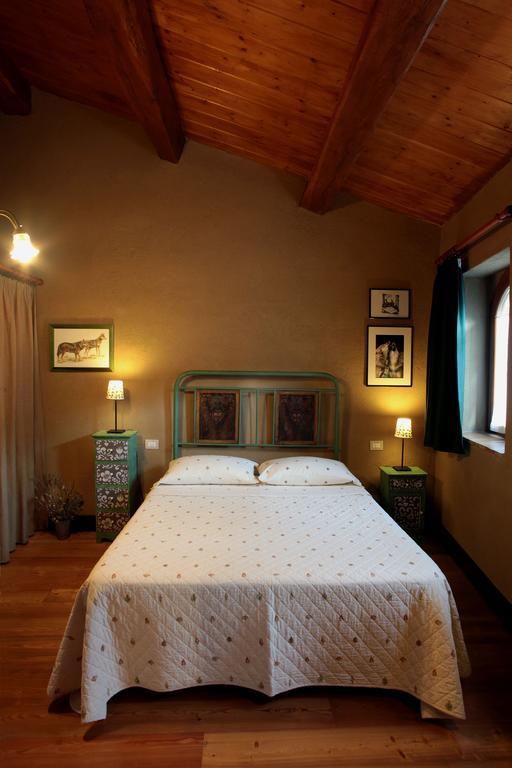 B&B Cascina Dell'Orso Castelsantangelo sul Nera Стая снимка