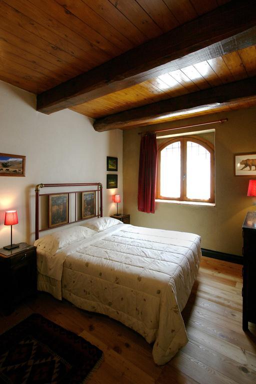 B&B Cascina Dell'Orso Castelsantangelo sul Nera Екстериор снимка